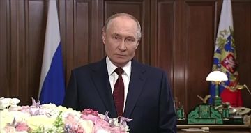 Женщины успевают все: Путин поздравил представительниц прекрасного пола с 8 Марта