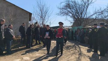 В Цхинвале простились с погибшим в зоне СВО Батрадзом Цховребовым