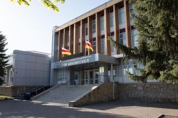 В Цхинвале откроется выставка детских рисунков на военную тематику