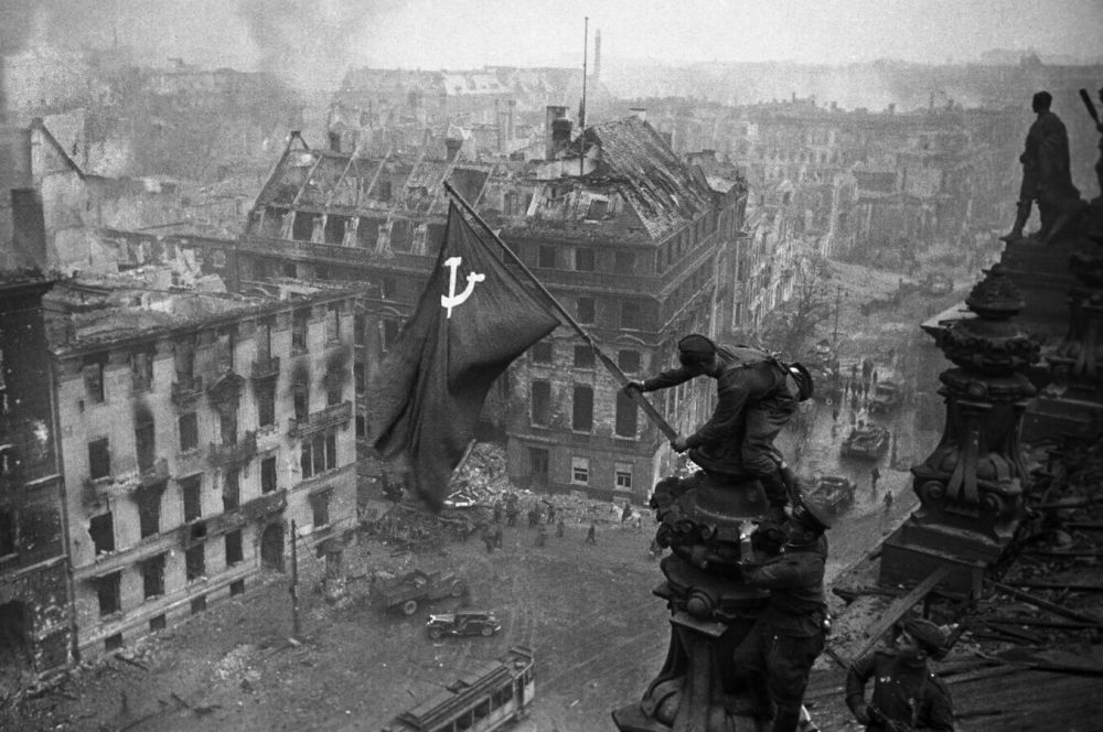 Этот день в 1945-м: начало штурма Рейхстага Красной армией во время Берлинской операции