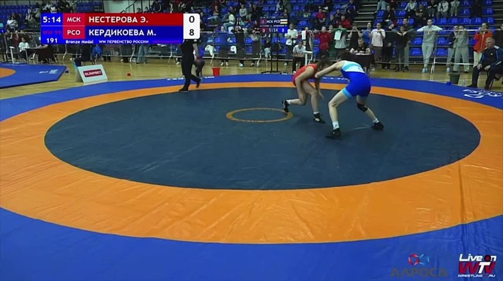 Спортсменка из Осетии выиграла бронзу первенства России по женской борьбе до 21 года