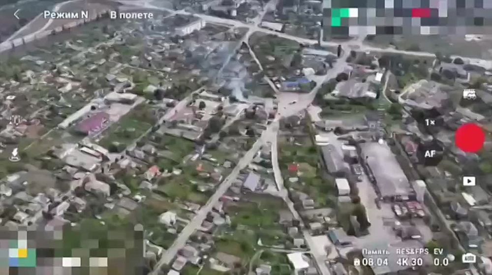 ВСУ после первой волны ударов по рынку в Алешках направили FPV-дроны для добивания выживших, сообщает губернатор Сальдо