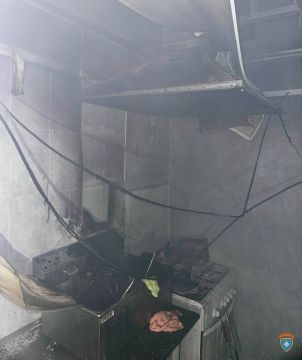 В кафе на ул. Исака Харебова произошло возгорание
