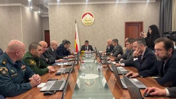 В Цхинвале проходит заседание правительства Южной Осетии