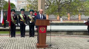 "Эстафета Победы" — символ единства и памяти о героизме советского народа – посол РФ в РЮО Марат Кулахметов