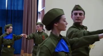 Хореографический ансамбль ЮОГУ присоединился к масштабному международному танцевальному флешмобу "Эхо Победы"