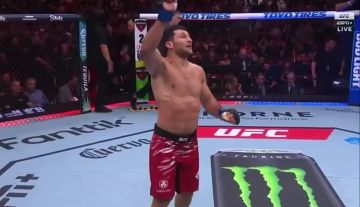 И снова нокаут: Азамат Бекоев выиграл второй бой в UFC