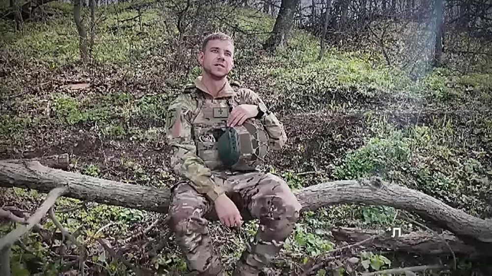 Здесь птицы не поют…. Строки Булата Окуджавы, которые знают все, звучат из уст наших бойцов в зоне спецоперации