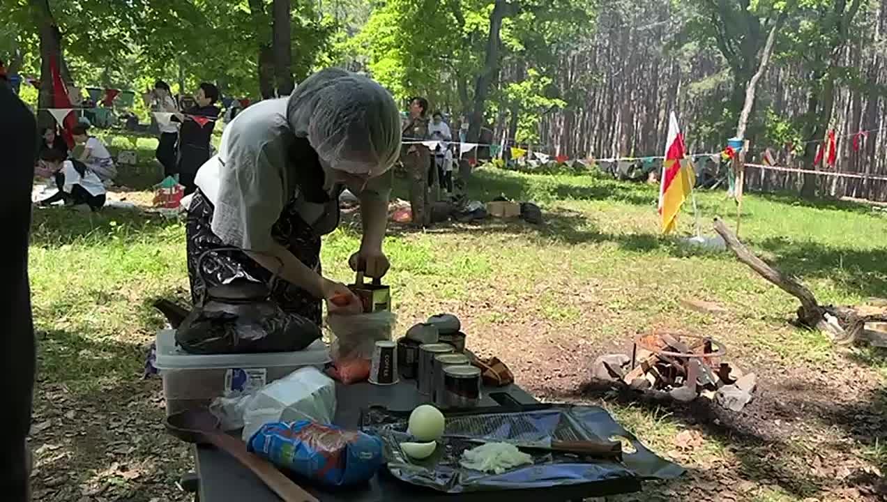 В городе-герое Цхинвал в Дубовой роще в субботу стартовал первый этап республиканской военно-спортивной игры «Зарница - 2025»