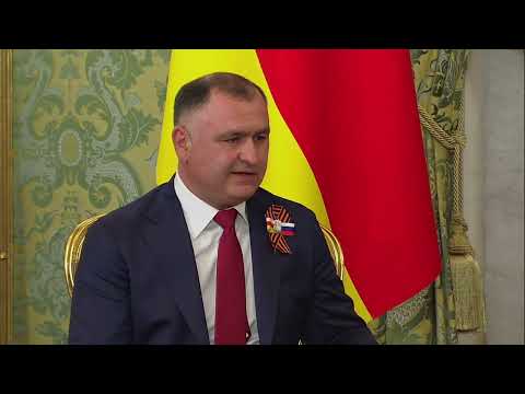 Беседа с Президентом Южной Осетии Аланом Гаглоевым
