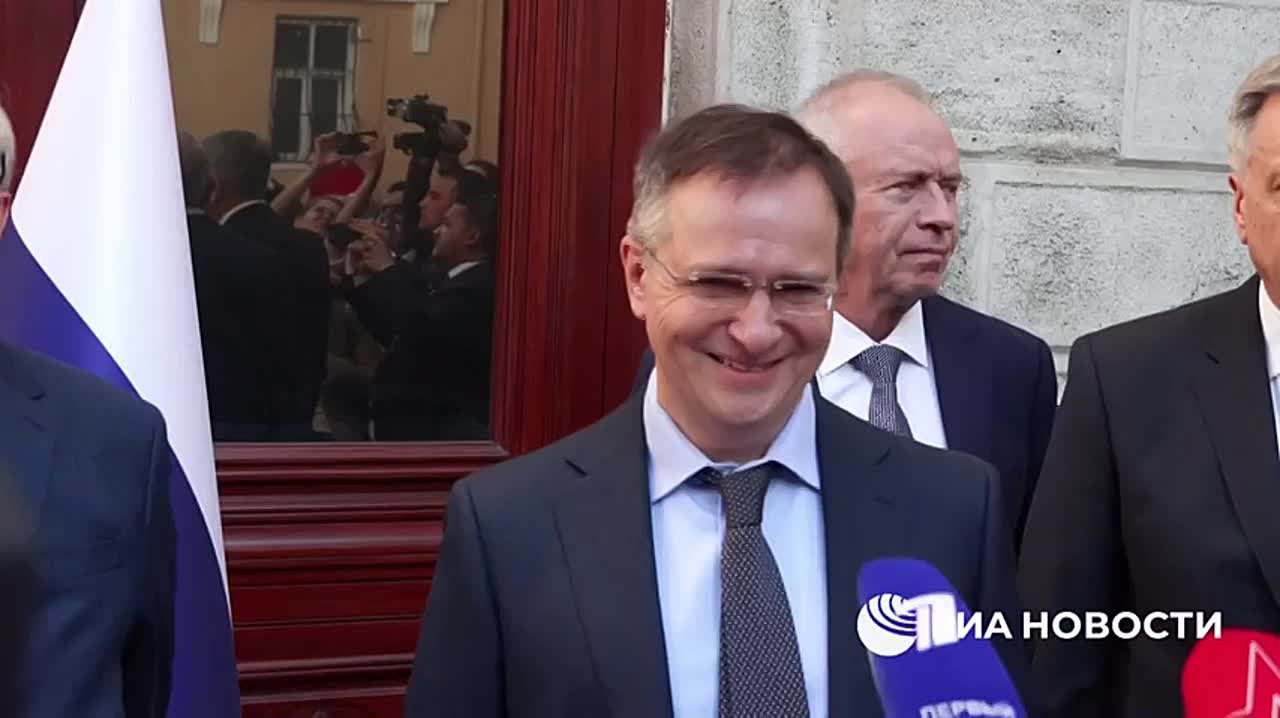 Мединский: задача делегации России в Стамбуле - установление долгосрочного мира и устранение причин конфликта