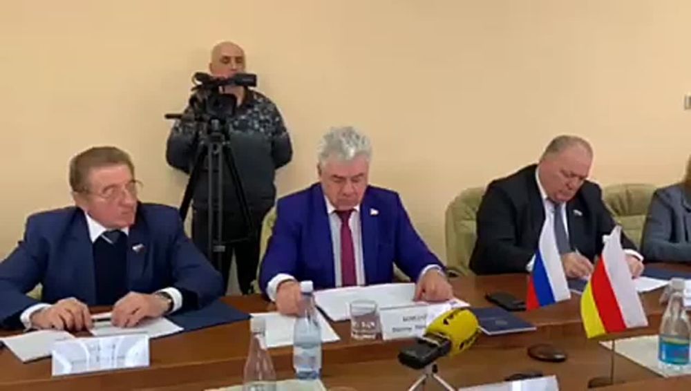 Следующее заседание совместной Комиссии по сотрудничеству Совета Федерации Федерального Собрания Российской Федерации и парламента Республики Южная Осетия запланировано на октябрь текущего года
