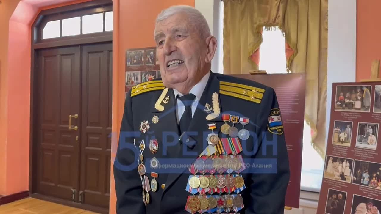 Ветеран ВОВ Александр Пагаев отмечает сегодня свой столетний юбилей