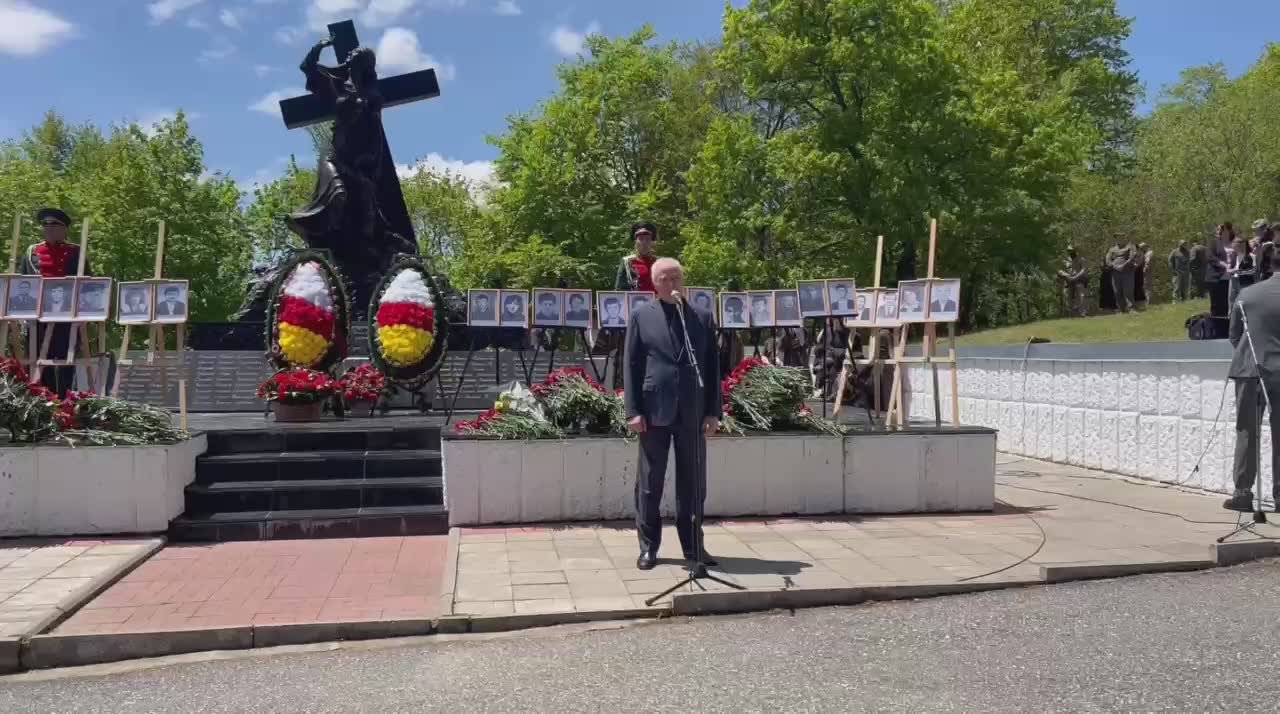 Глава югоосетинского отделения «Стыр Ныхас» Леонид Тибилов: