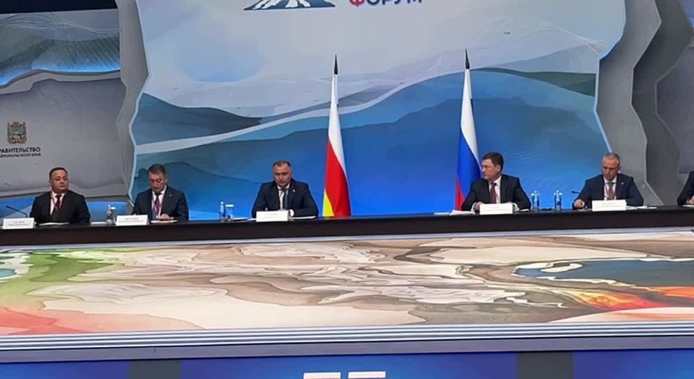 "Южная Осетия всегда считала себя частью большого Русского мира, всегда поддерживала и будет поддерживать все решения, принимаемые высшим руководством РФ