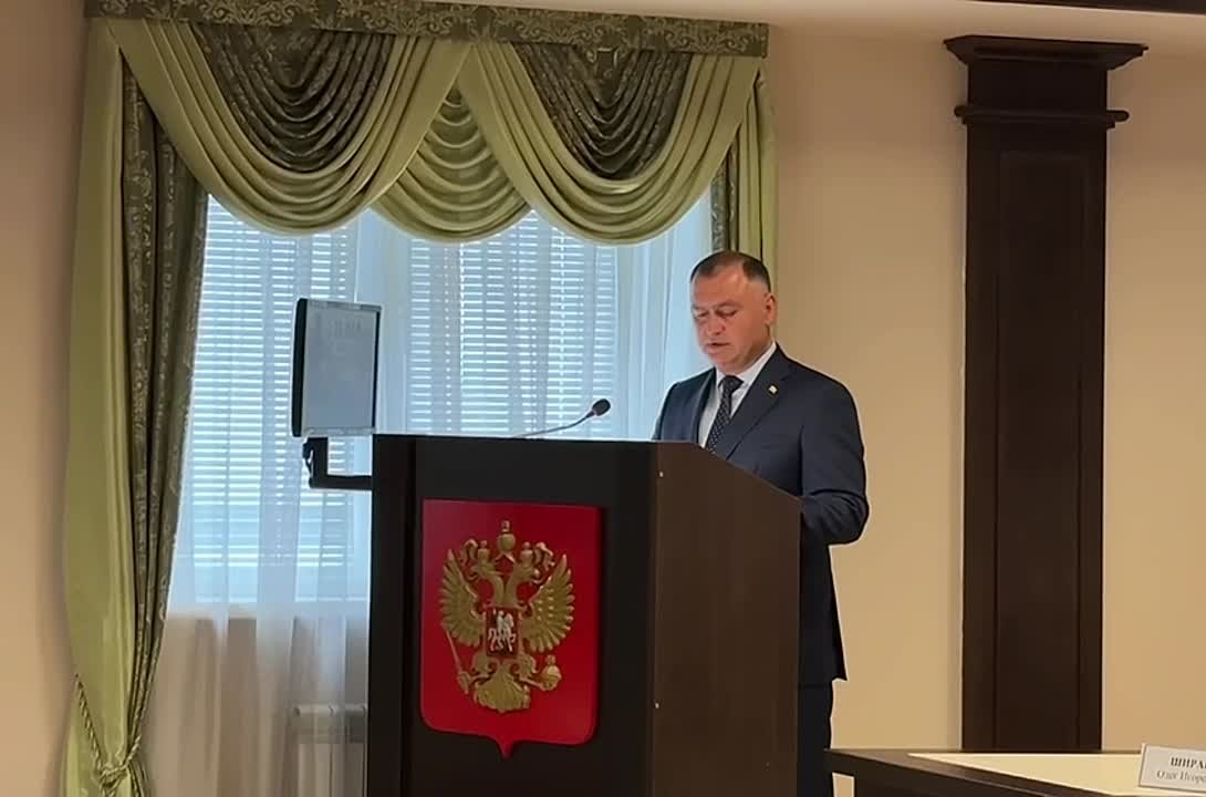Уровень противоправной деятельности на границе существенно снижен и сведен к минимуму: Алан Гаглоев поздравил сотрудников Пограничного управления ФСБ России с профессиональным праздником