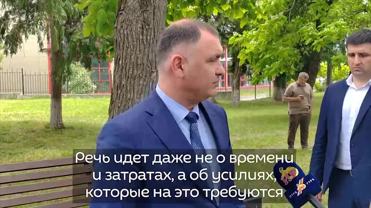 Президент Алан Гаглоев проверил, как идет благоустройство Большого парка в Цхинвале