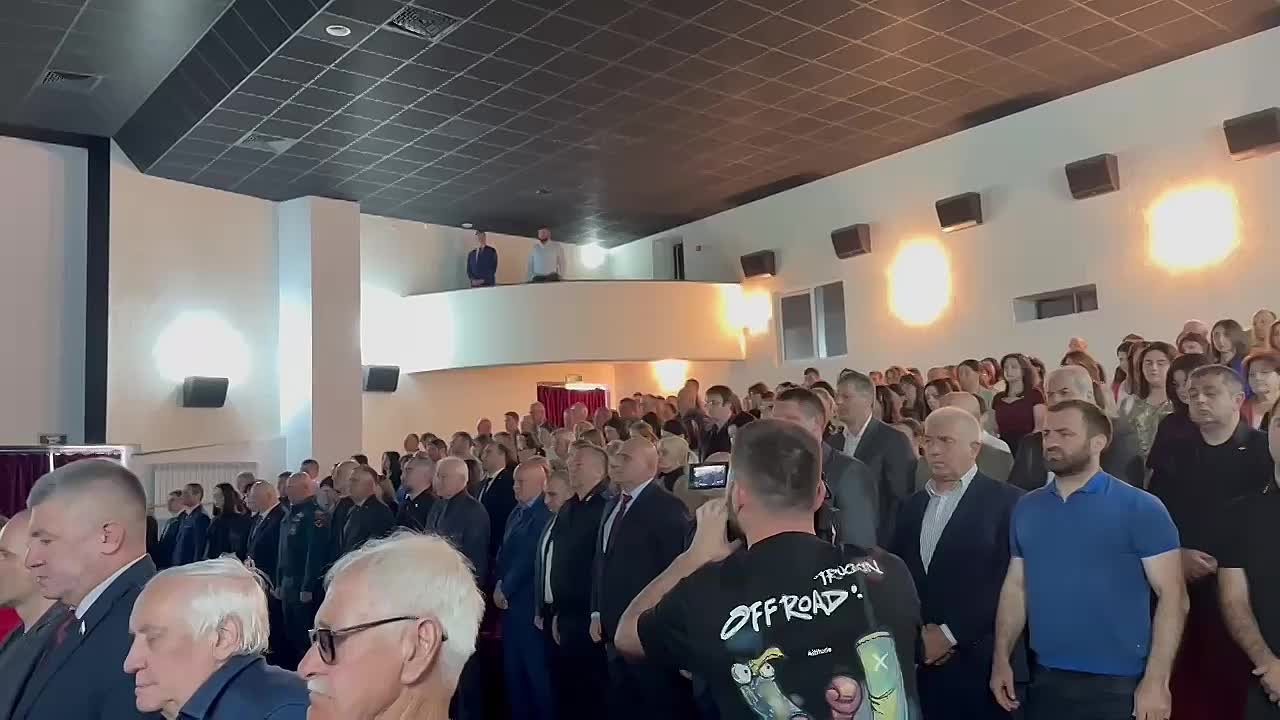 В Южной Осетии общенациональной минутой молчания почтили память жертв геноцида осетинского народа 1920 года