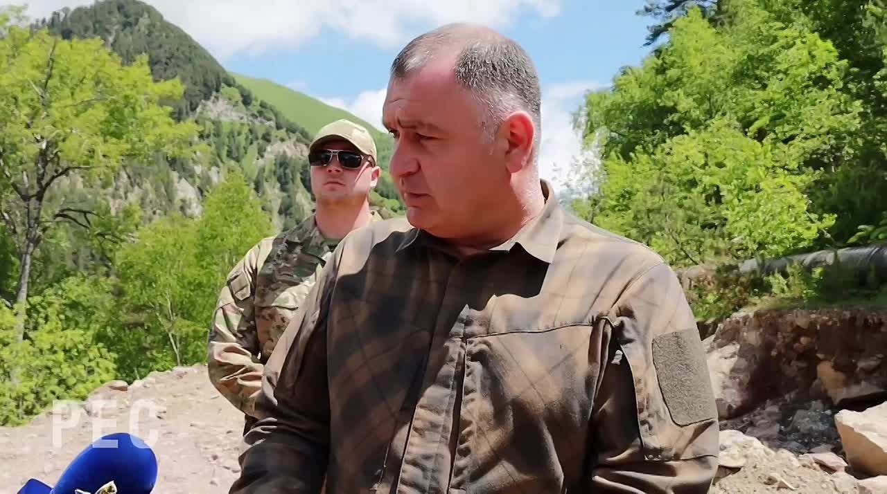 Водовод Едис-Цхинвал подключат к новому источнику: президент Алан Гаглоев проинспектировал ход работ