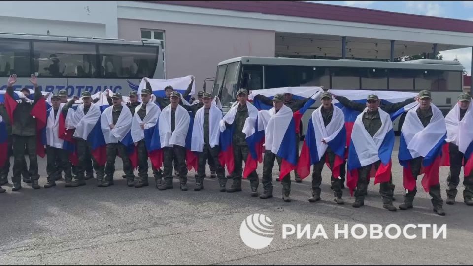 Россия и Украина сегодня провели очередной этап обмена пленными, сообщает РИА Новости