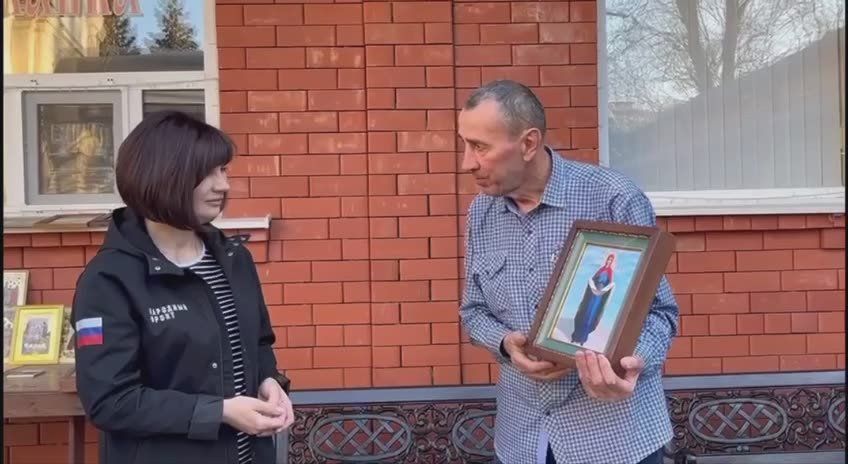 Жители республики отправили гуманитарную помощь нашим бойцам в зону СВО