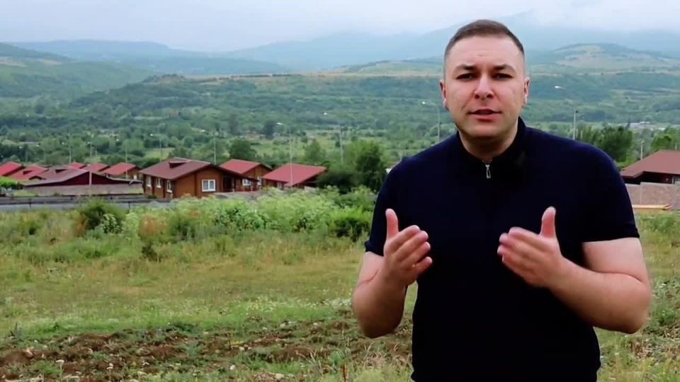 Пожалуйста, помогите нам, сделайте репост