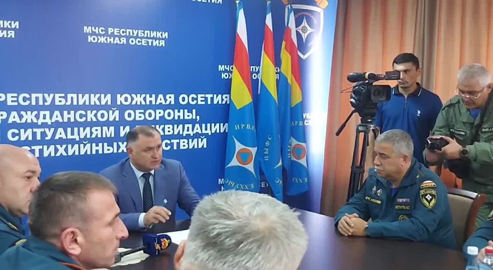 Вопрос на повестке дня: Гаглоев о проблеме получения гражданства РФ в Ленингорском районе