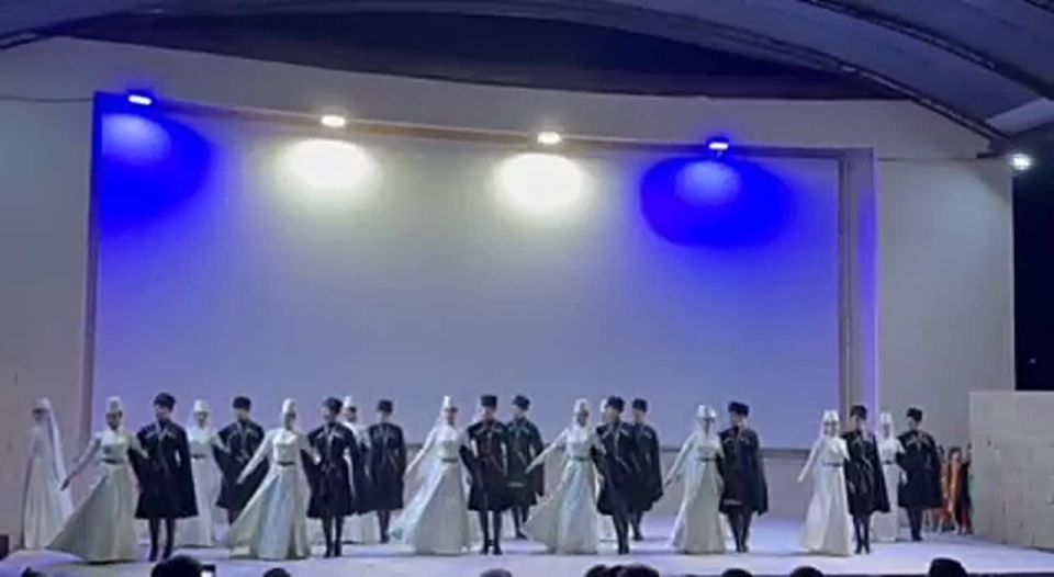 Хореографический ансамбль «Ирон» при администрации Цхинвала успешно завершил гастрольную программу в Абхазии