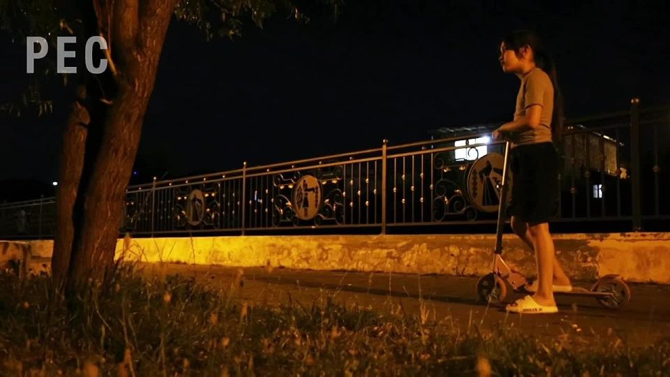 Невероятно красивая луна над Цхинвалом, доброй ночи всем