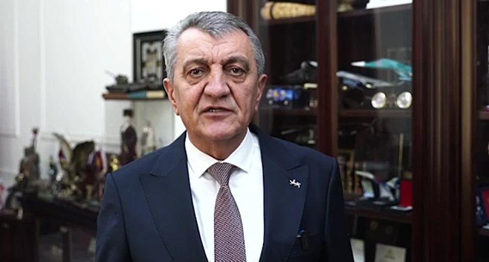 Глава Северной Осетии Сергей Меняйло поздравил осетин с национальным праздником — Днем Хетага