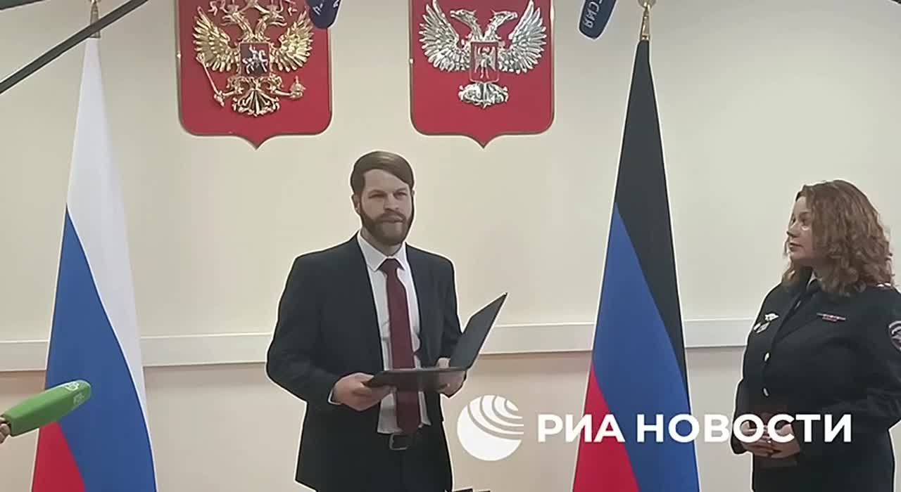 Американец Дэниэл Мартиндейл, помогавший российским войскам в ходе СВО, получил российский паспорт