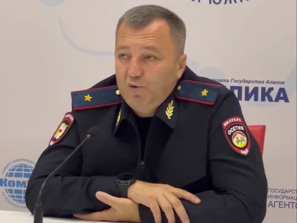 Более трех тысяч граждан Южной Осетии подали заявления на замену национальных водительских удостоверений на российские в рамках упрощенного порядка, установленного указом президента России
