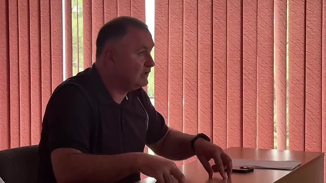 Гаглоев пообещал решить вопрос с зарплатами медсестер РММЦ