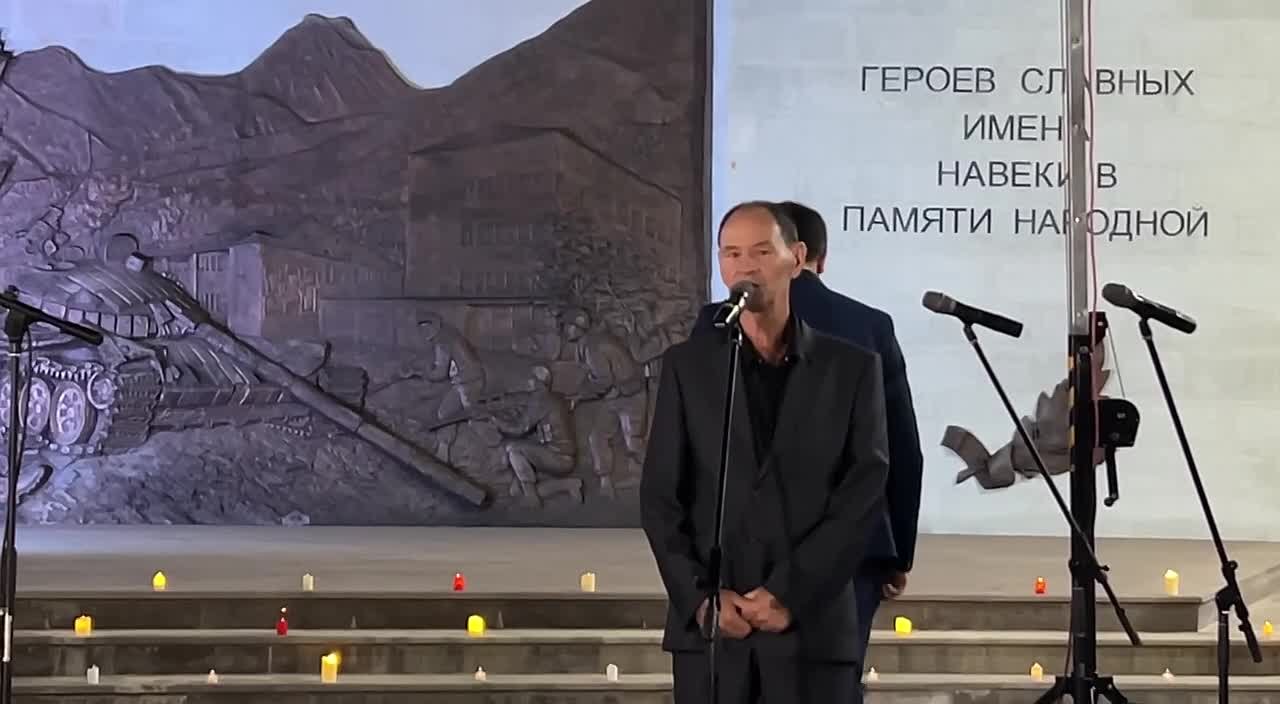 Сергей Иванов - отец погибшего в августе 2008-го в Южной Осетии российского военнослужащего приехал в Цхинвал почтить память погибших солдат