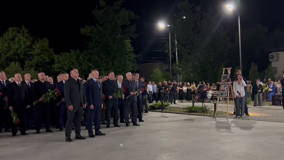 В Южной Осетии вспоминают жертв августовской войны