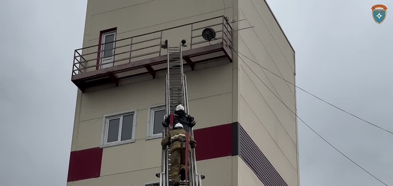 В МЧС Южной Осетии продолжаются занятия, способствующие повышению уровня профессиональных навыков личного состава