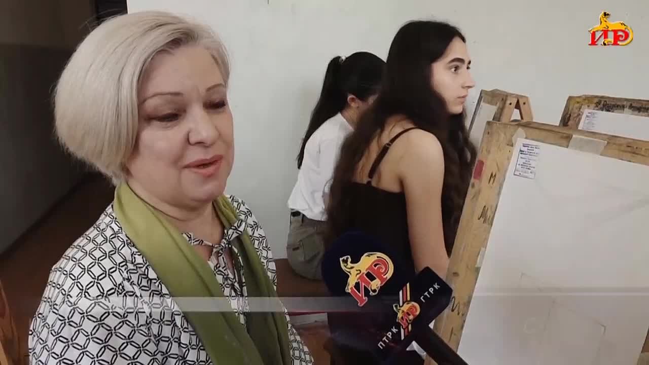 В художественном училище прошел вступительный экзамен