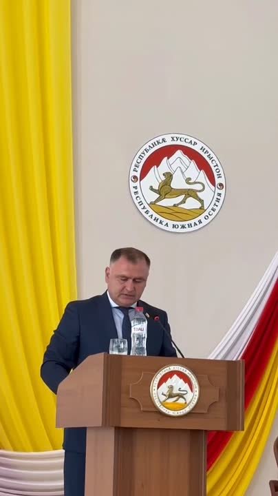 Президент Южной Осетии: качество образования — залог будущего республики