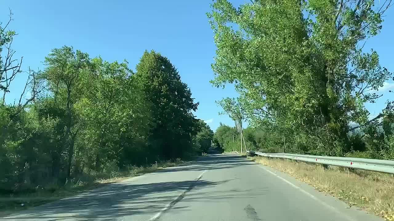 Доброе утро, Осетия!. Понедельник, 25 августа, днём температура воздуха составит +26 °C, а ночью опустится до +16 °C. Хороших выходных вам! Следите за важными событиями в наших социальных сетях: Facebook