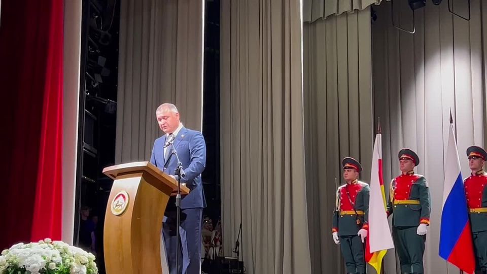 Это день нашей благодарности великой России - Гаглоев