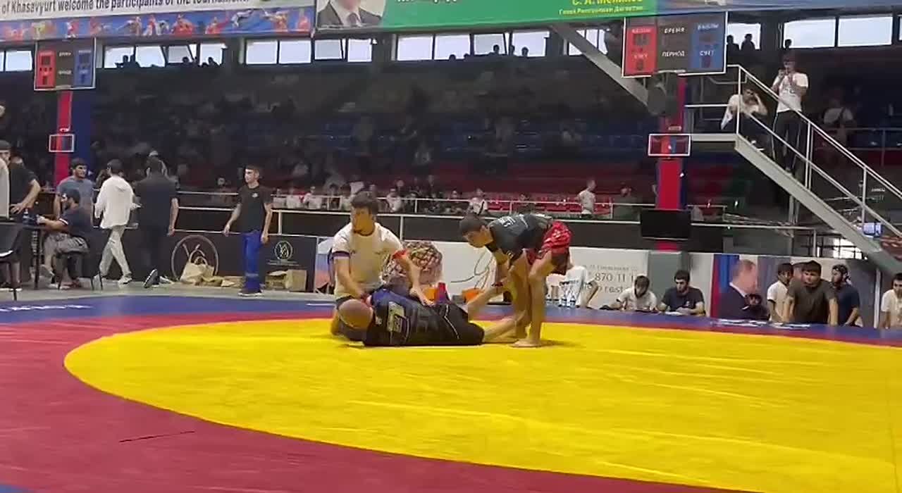 Югоосетинский спортсмен стал победителем открытого турнир по MMA и грэпплингу