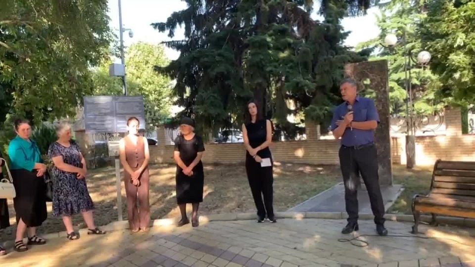 Полномочный представитель президента по вопросам постконфликтного урегулирования Егор Кочиев выразил благодарность собравшимся на памятном мероприятии, посвященном Международному дню лиц, пропавших без вести, за проявленное..