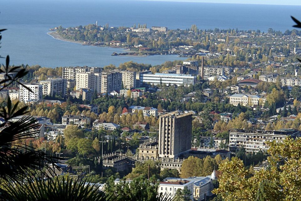 В Абхазии простились с послом Южной Осетии Олегом Боциевым