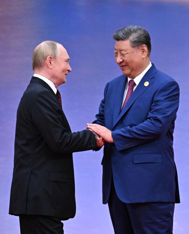 Путин поддержал инициативу Си Цзиньпина по глобальному управлению
