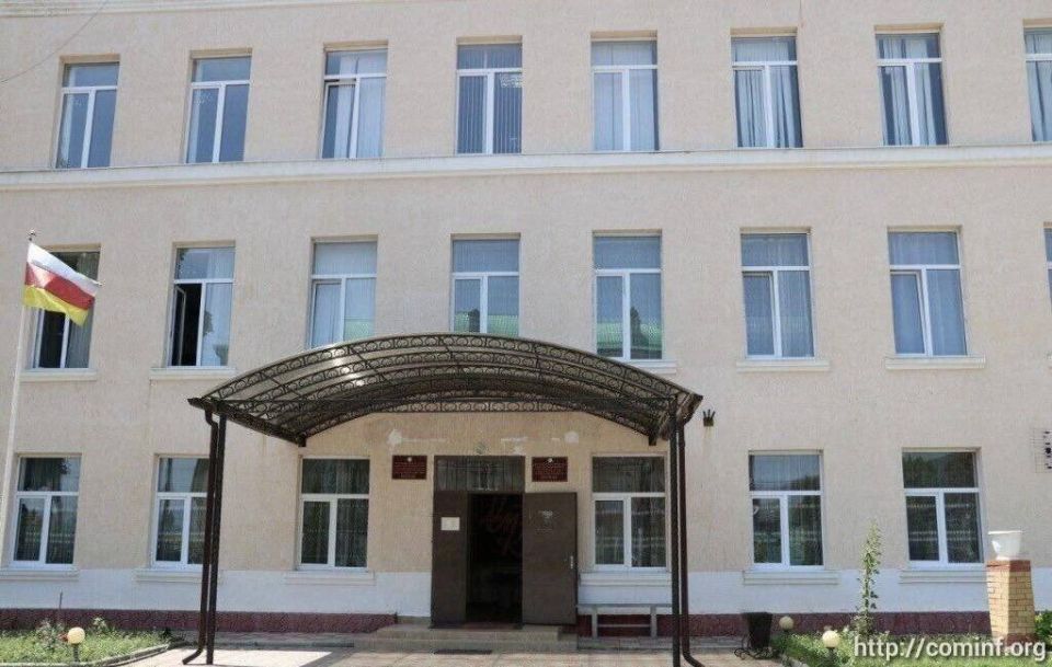 Цхинвальский многопрофильный колледж продлил прием абитуриентов до 25 сентября