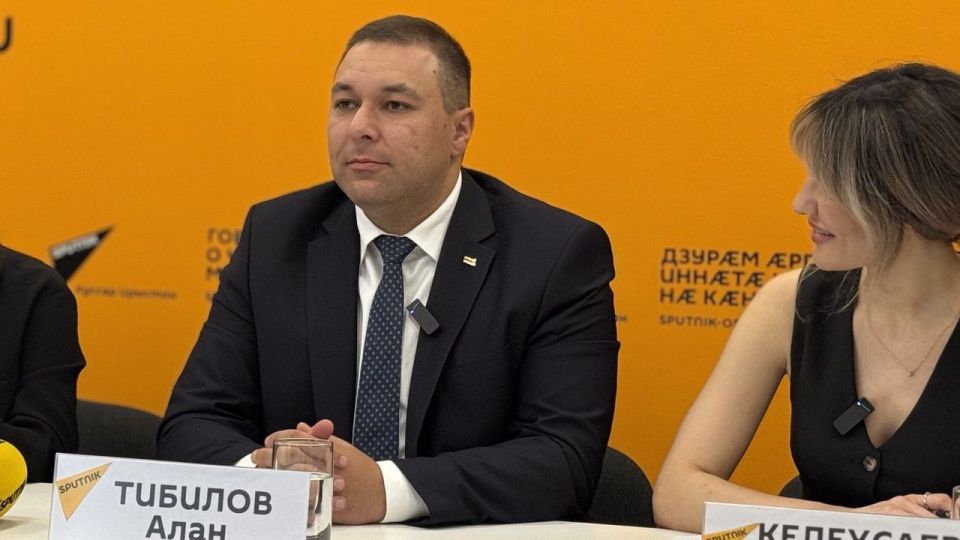 В Знаурском районе Южной Осетии уже отреставрированы несколько мемориалов в рамках проекта по восстановлению памятников, посвященных Великой Отечественной Войне