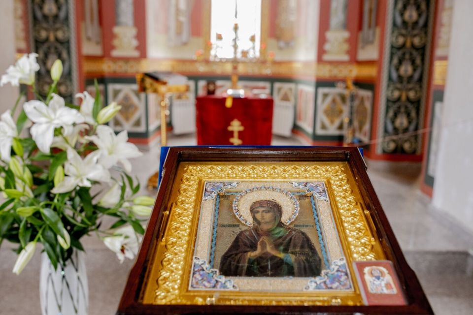 В Южную Осетию вновь доставят чудотворную икону Божией Матери "Семистрельная"