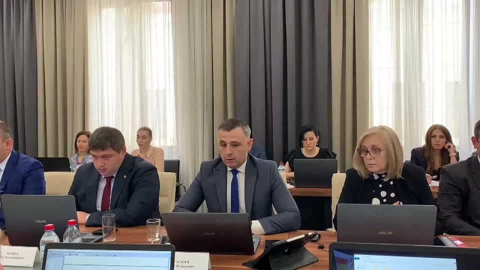 Кабинет министров Южной Осетии одобрил проект закона о профилактике семейно-бытового насилия в Республике