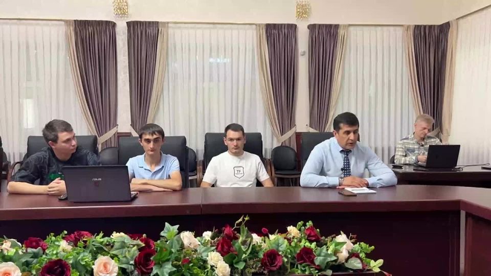 В Нацбанке РЮО прошло завершающее мероприятие первого потока IT школы