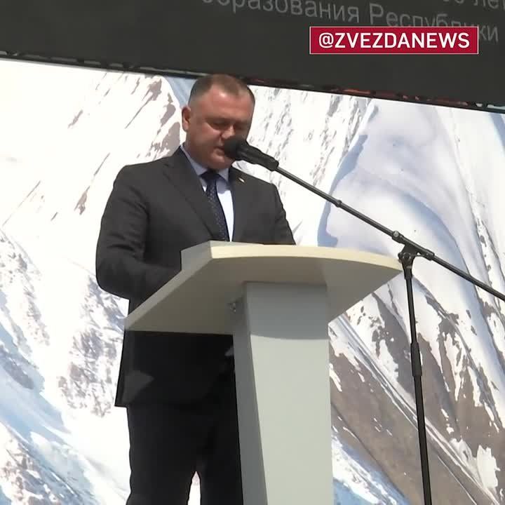 Южная Осетия с участием России смогла преодолеть труднейший путь восстановления, заявил Алан Гаглоев